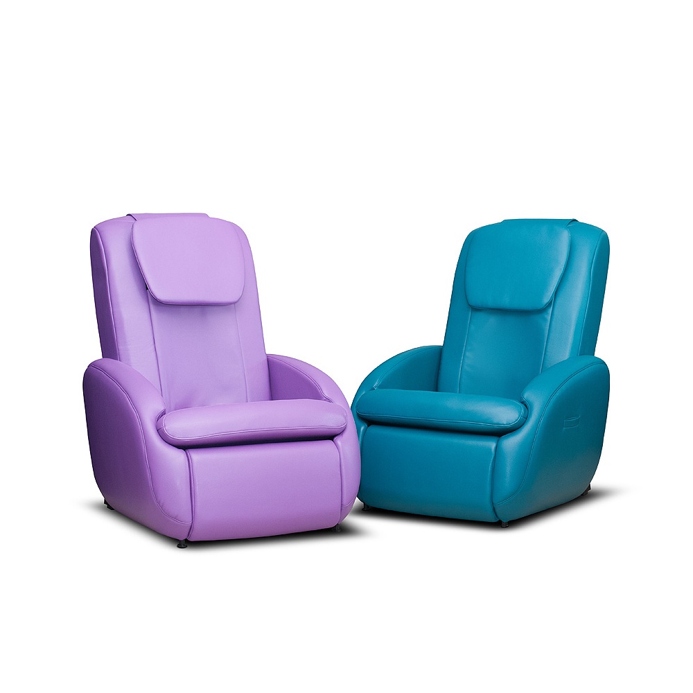 Petit AT-90 Massage Chair